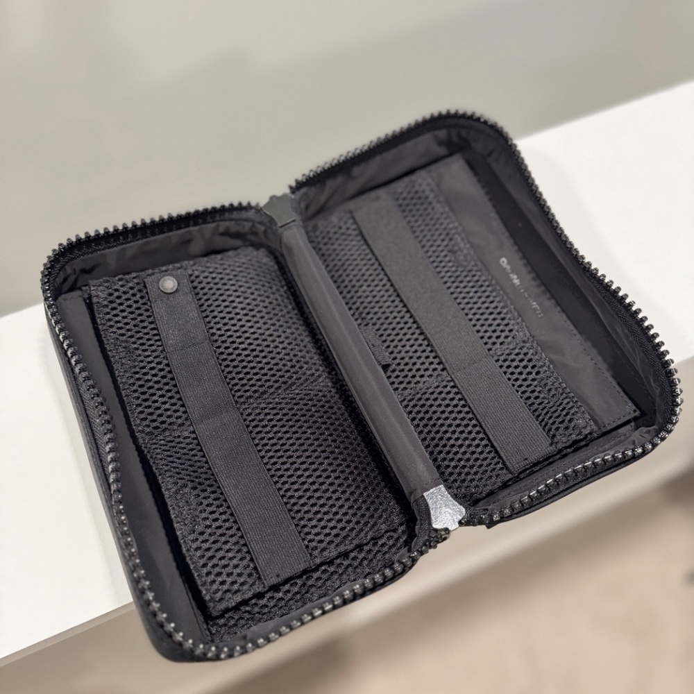 Dagne Dover Neoprene Electronics Case - Picture 6 of 6